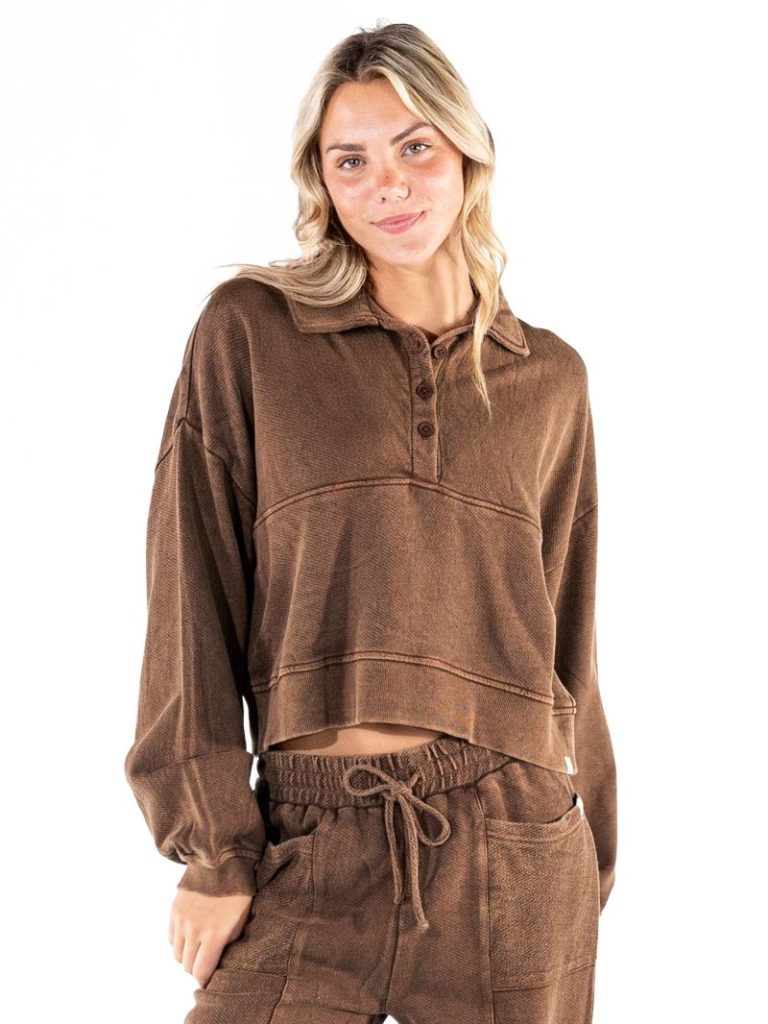 Brown Set Top
